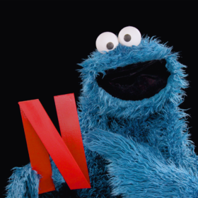 Link Tank: SNL Set Builder Retires and Sesame Street Heads to Netflix