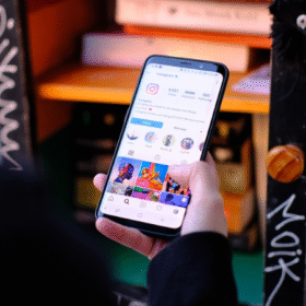 How to Use Instagram Close Friends (and Pair With Broadcast Channels and Unlockable Reels)