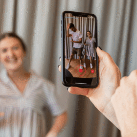 How to Schedule Instagram Stories in 2025 (2 Easy Methods + Tips)