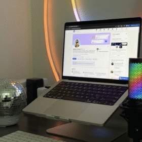 I Post Every Day on LinkedIn: Here’s How I Show Up, Even on Low-Motivation Days