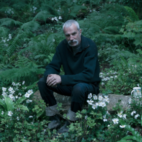 Daniel Day-Lewis Explains His Infamous Acting Technique