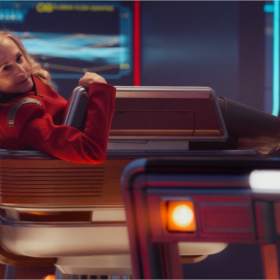 Holly Hunter Explains Chancellor Ake (Including Why She Sits Like That)