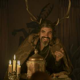 A Knight of the Seven Kingdoms’ Daniel Ings on the Scene That Best Explains Lyonel Baratheon